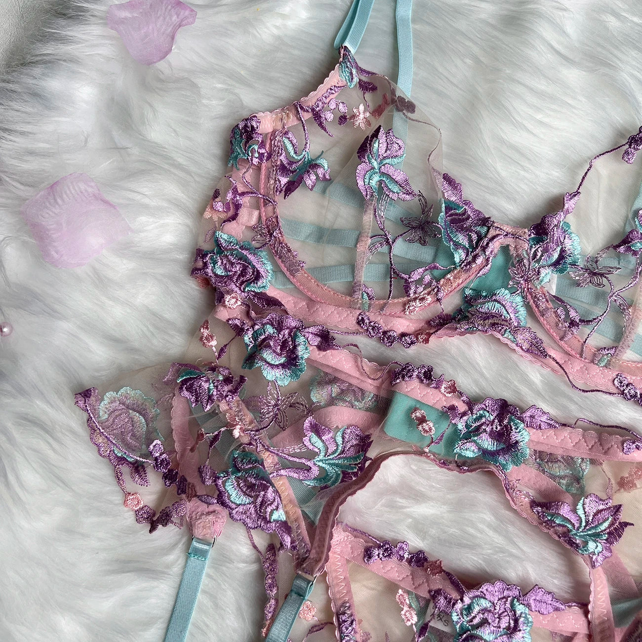 Victoria's | 3-piece Lingerie Set