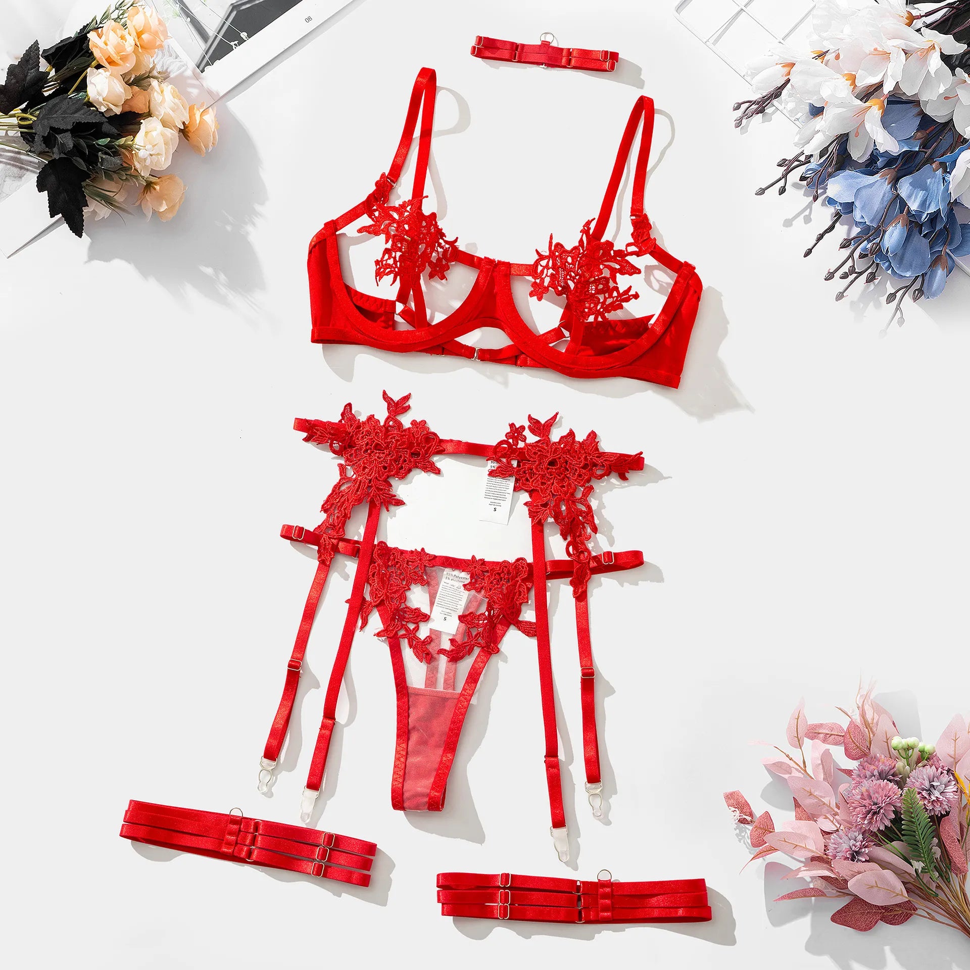 Luna's | 3-piece Lingerie Set