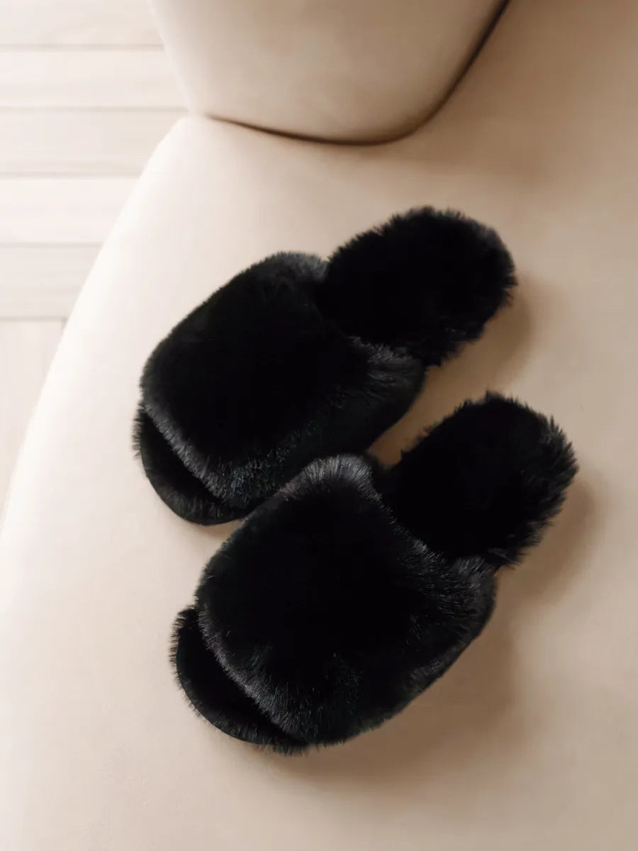Ingrid | Fluffy Slippers